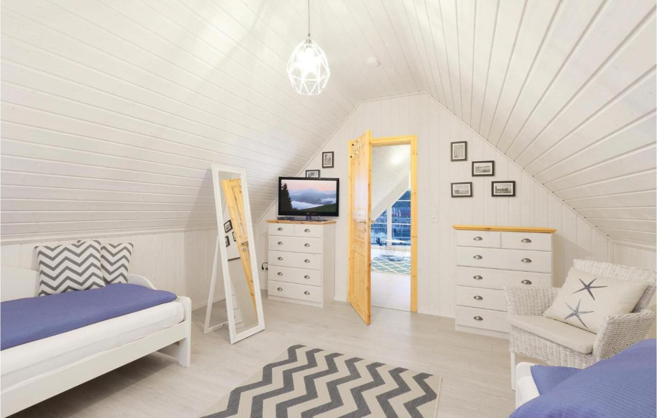 Beautiful Home In Zerpenschleuse With Wifi Exterior photo